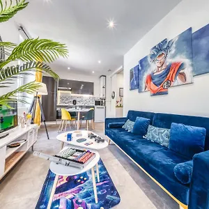 Ideal Pro & Familles, Billard, Borne Arcade, Netflix Et Plus, Jeu Bonus Offert , Saint-Etienne (Loire) France